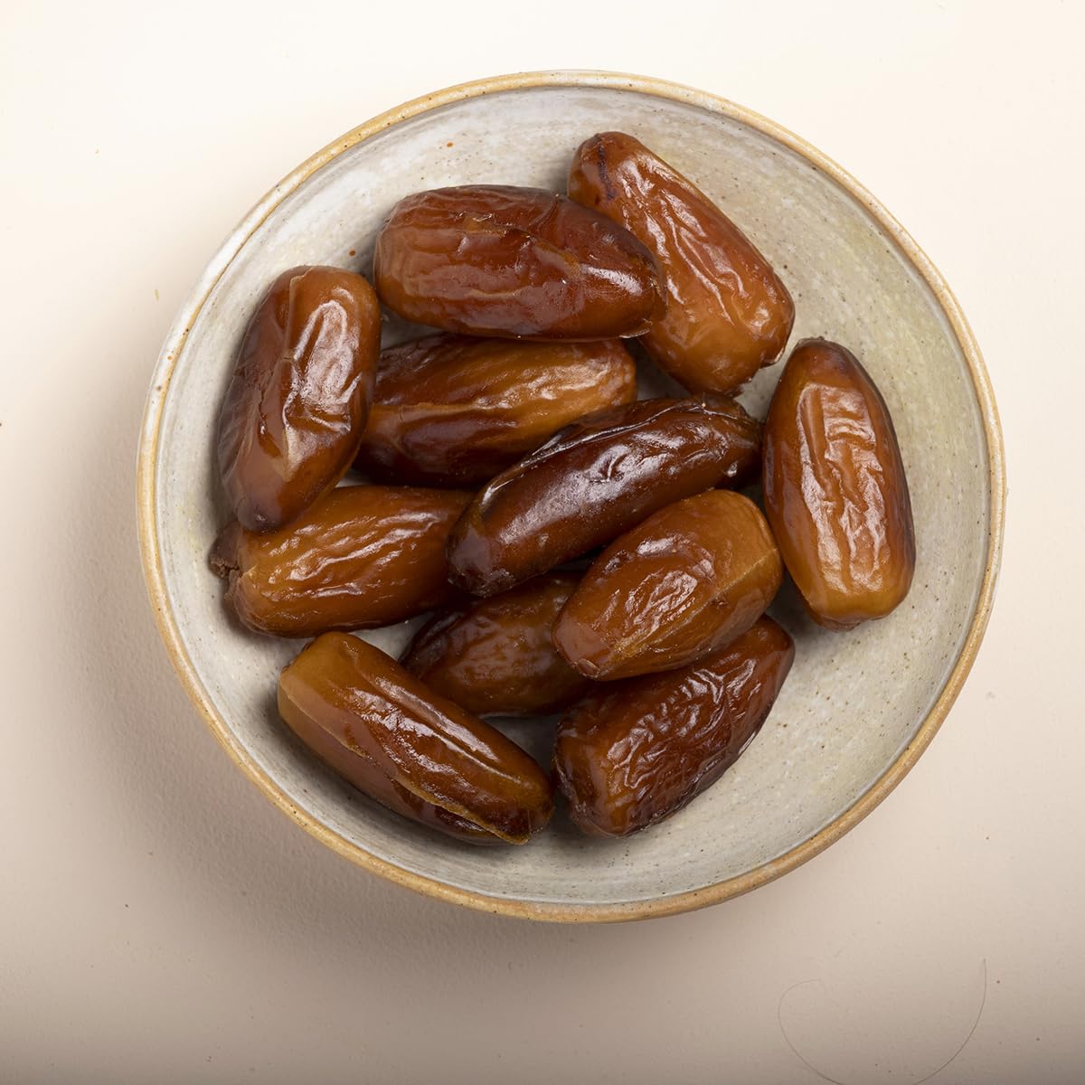 Wholefood Earth Organic Deglet Nour Dates - 500g | Pitted, GMO Free