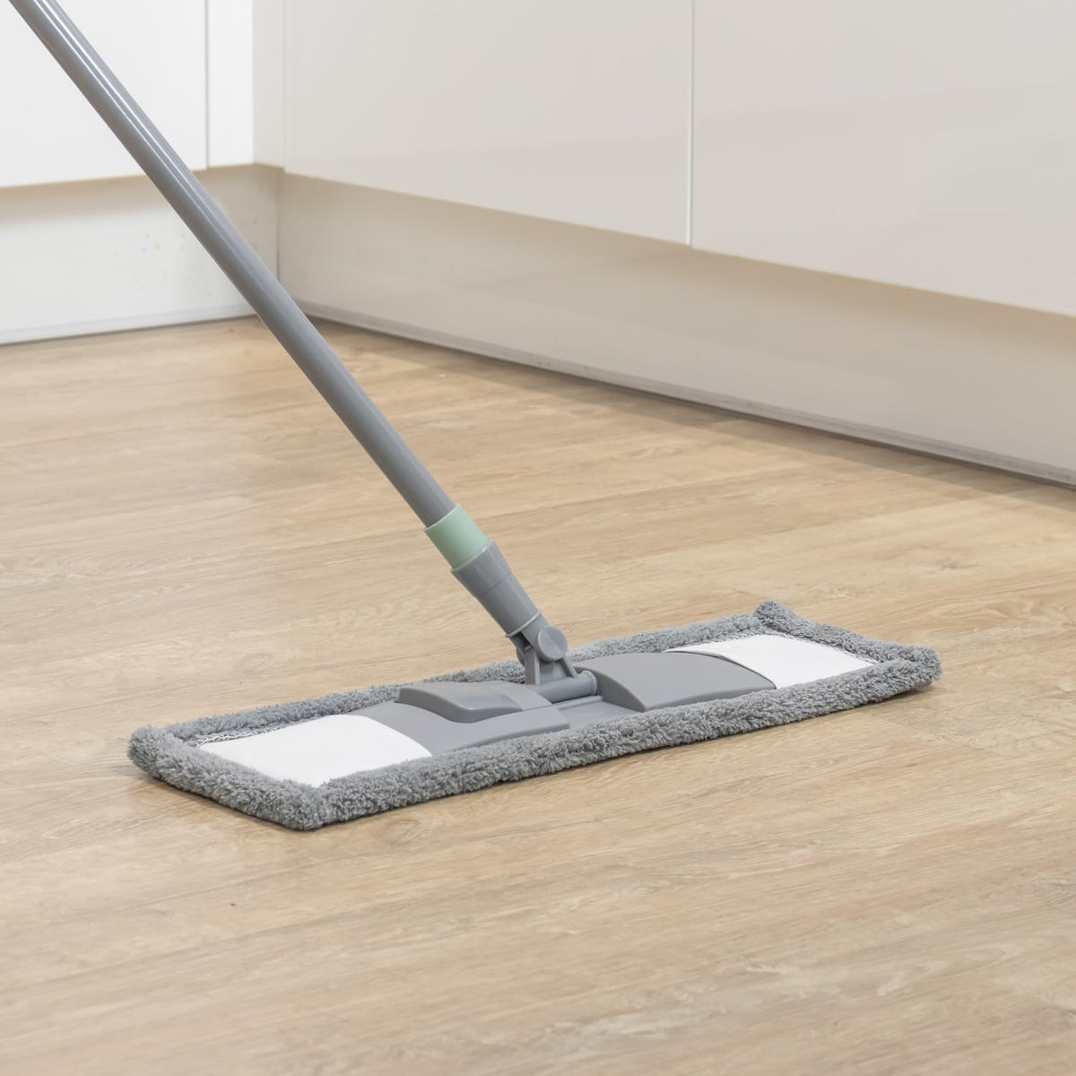 JVL Extended Microfibre Flat Mop - Machine Washable Head | Telescopic Handle | Grey 8