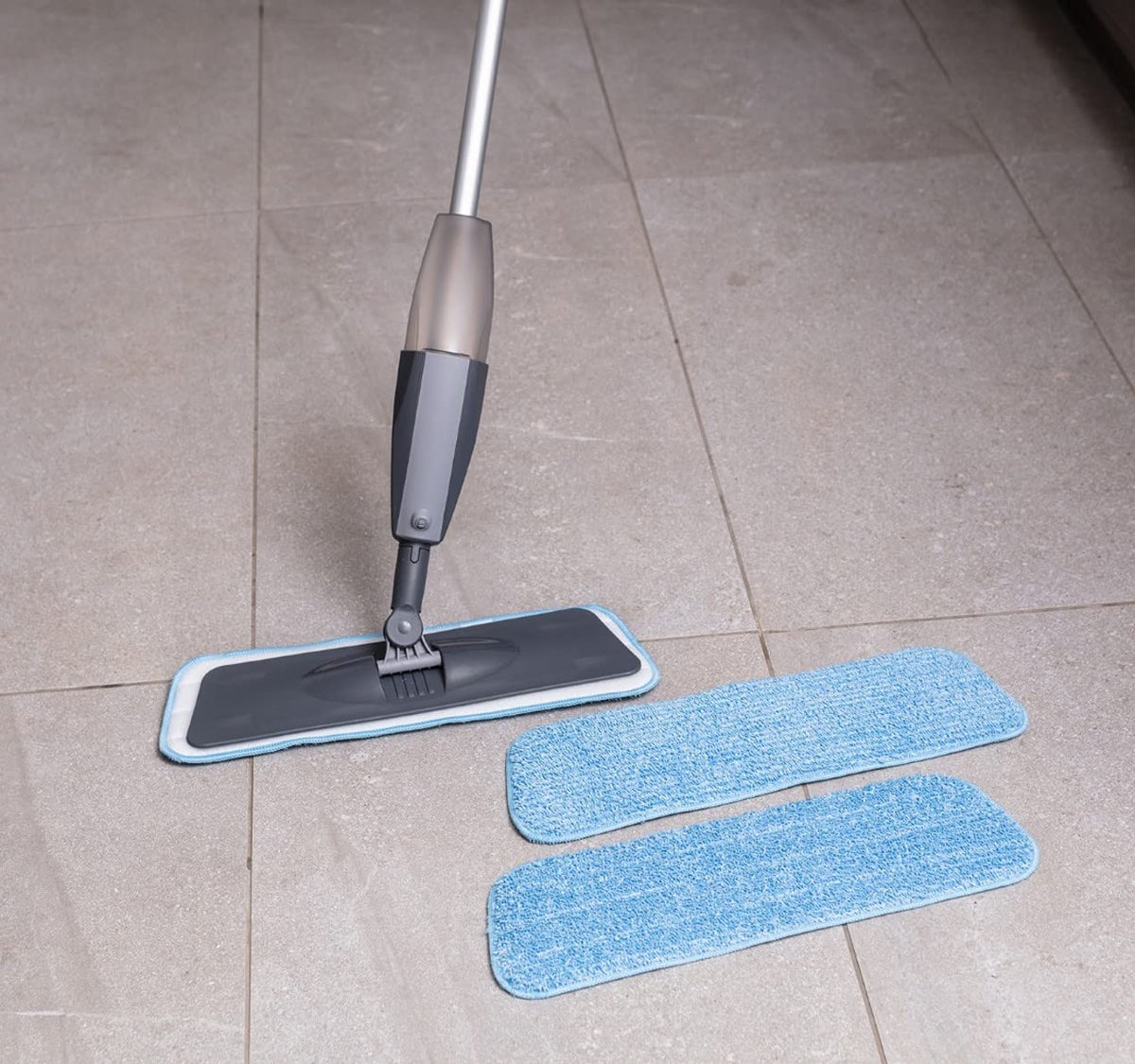 Addis Microfibre Spray Flat Mop with 2 Spare Refills - Grey & Blue 3