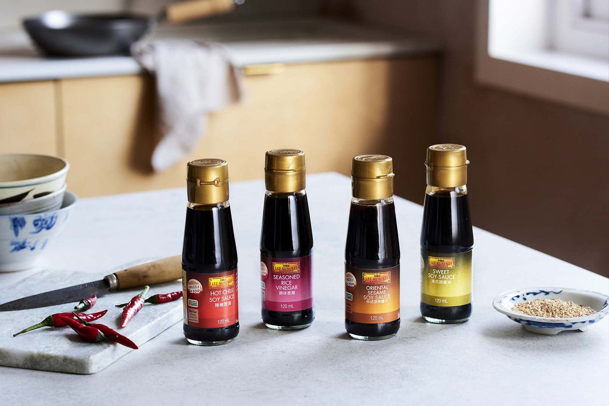 Lee Kum Kee Table Sauce Set - 4 x 120 ml Oriental Sesame Soy, Hot Chilli Soy, Sweet Soy, Seasoned Rice Vinegar 6