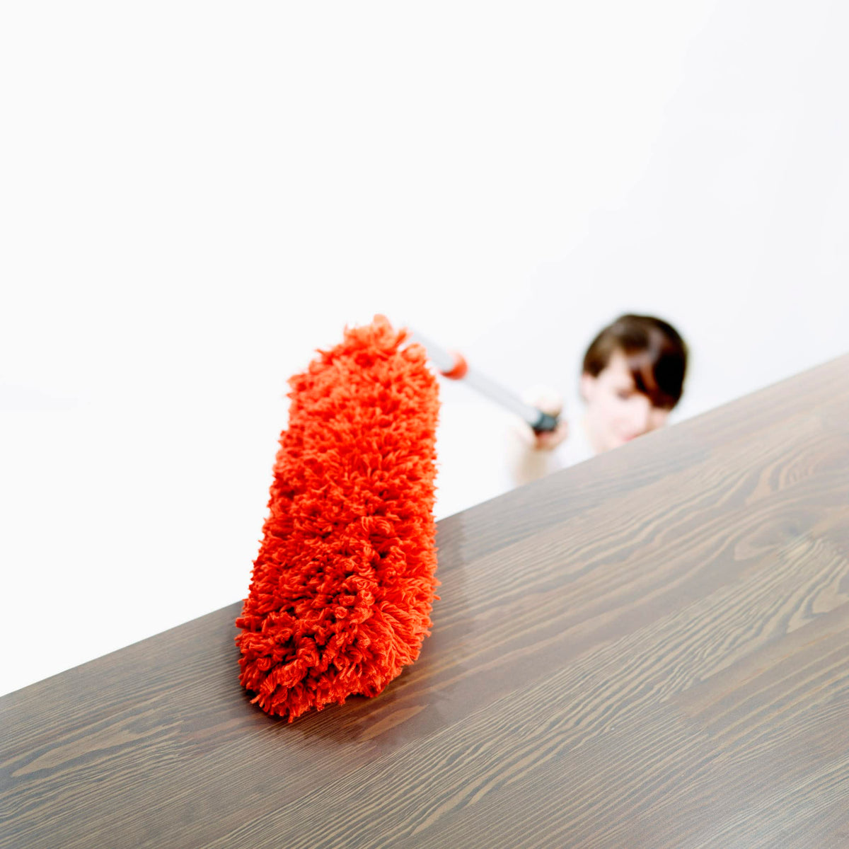 OXO Good Grips Extendable Microfiber Duster - Extends to 137cm, 270° Rotating Head 2