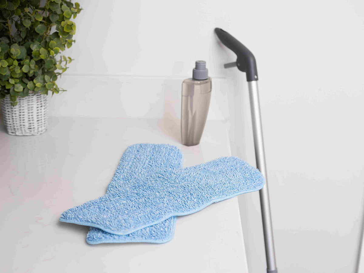 Addis Microfibre Spray Flat Mop with 2 Spare Refills - Grey & Blue 9