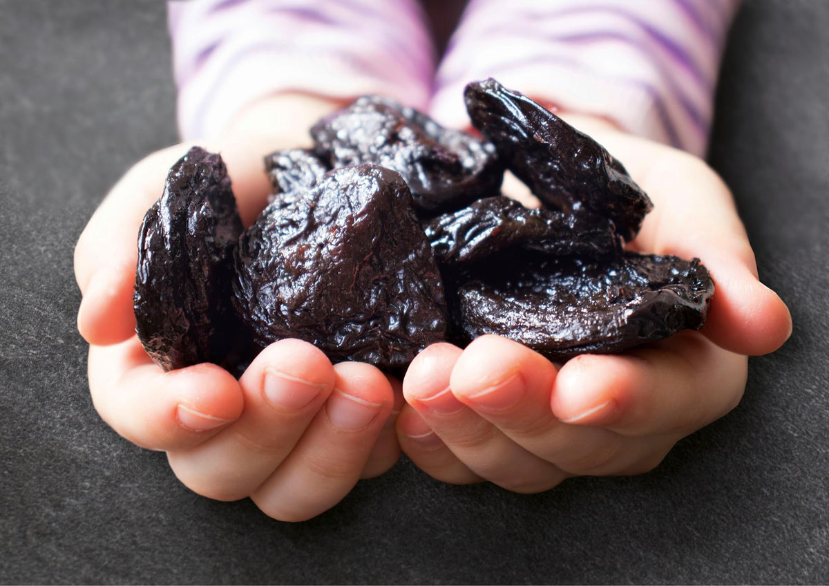 Mundo Feliz Organic Dried Pitted Prunes - 1kg Pack | 2 x 500g Bags 4