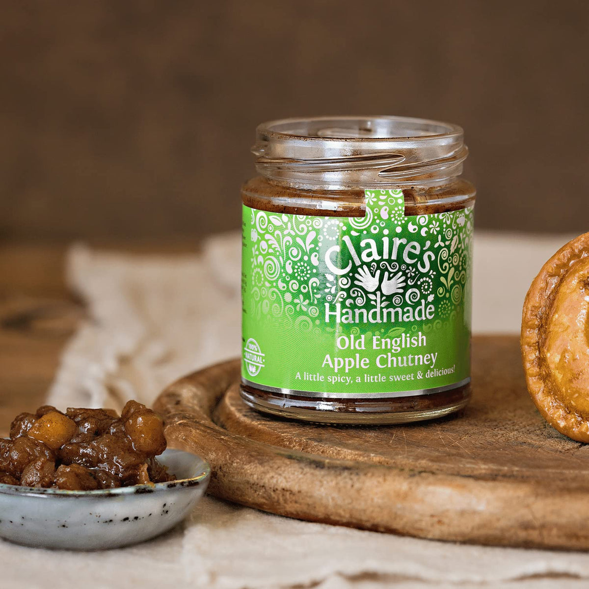 Claire's Handmade Old English & Apple Chutney - Sweet & Spicy Blend | 200g Pack of 2 | Vegetarian & Vegan 4