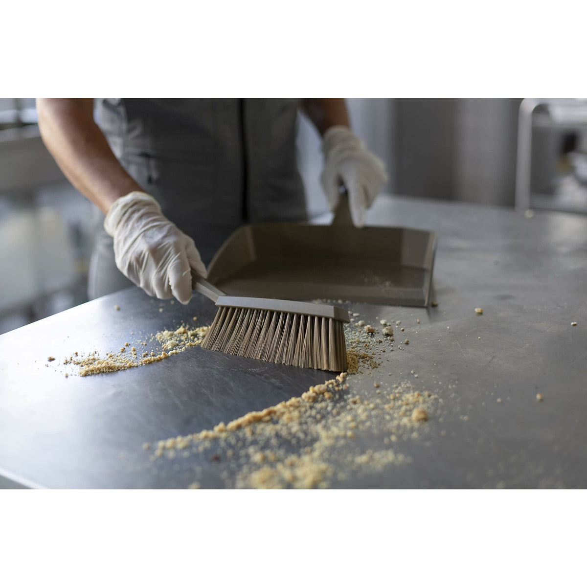 Vikan Bench Brush - Soft Bristle Dustpan Brush for Fine Particles | Green | Polypropylene 9