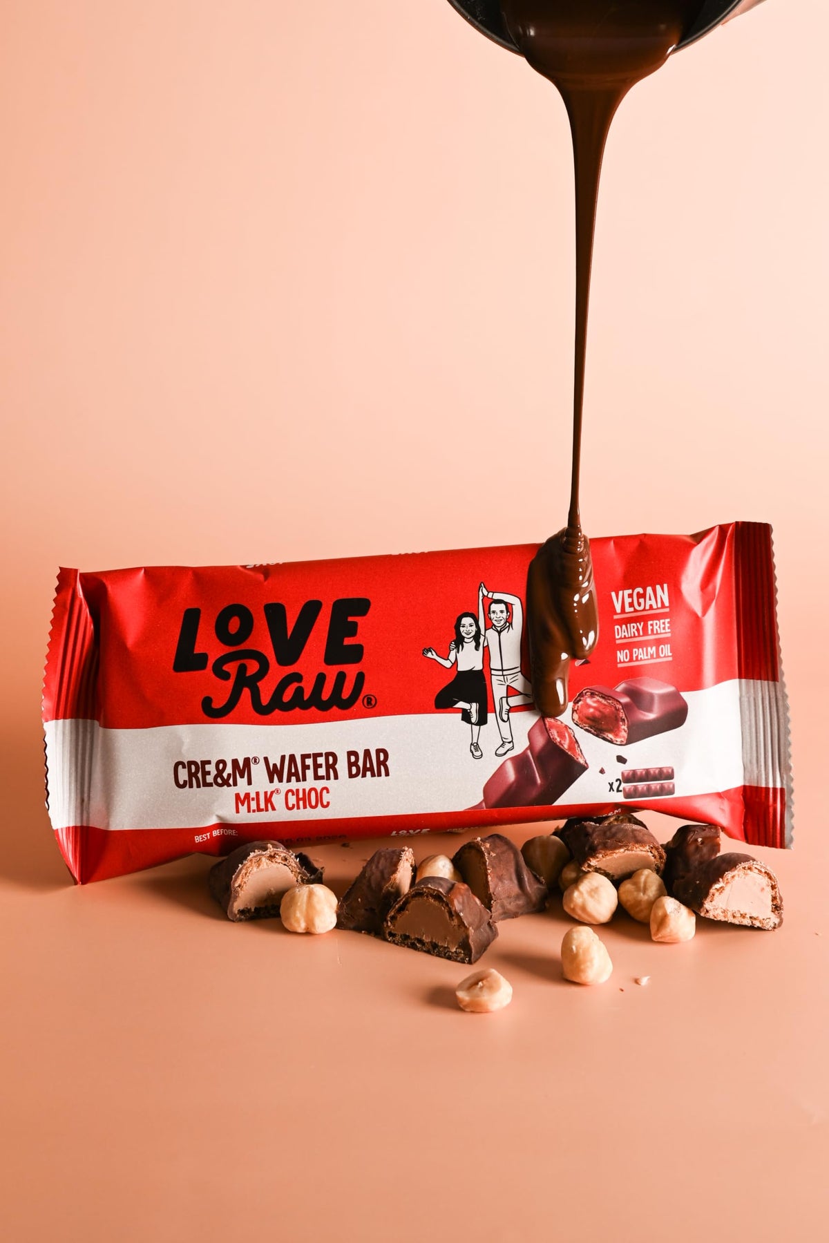 LoveRaw Cre&m Wafer Bars - Vegan Milk Chocolate & Hazelnut Cream | 2 Bars per Pack (12 Packs) 4