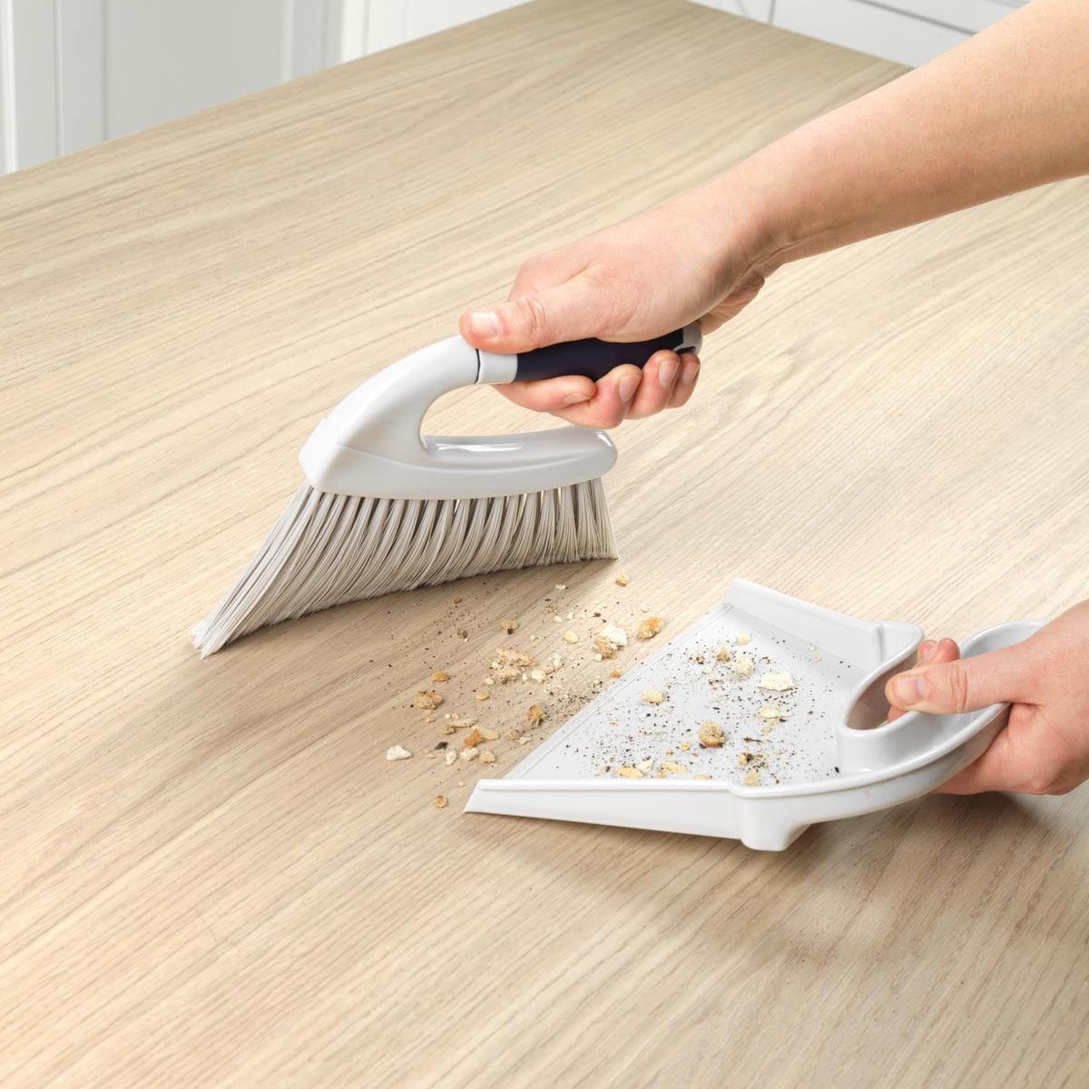 Beldray Deep Clean Dustpan and Brush Set - Compact Flat Design, Grey 5