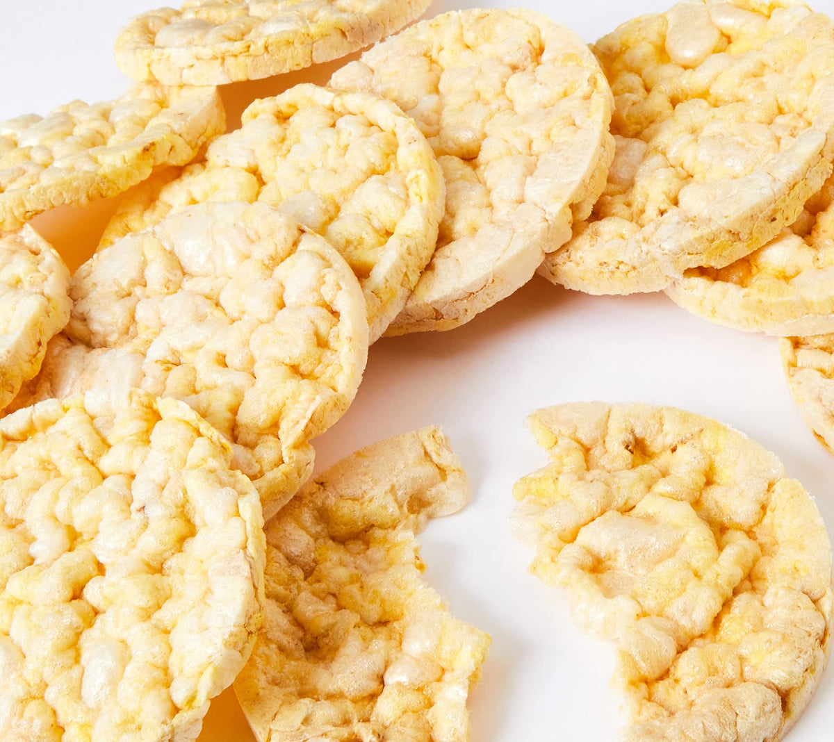 Kallo Lightly Salted Corn Cakes - 26 Calories per Cake | Gluten-Free | Pack of 5 (650g) 3