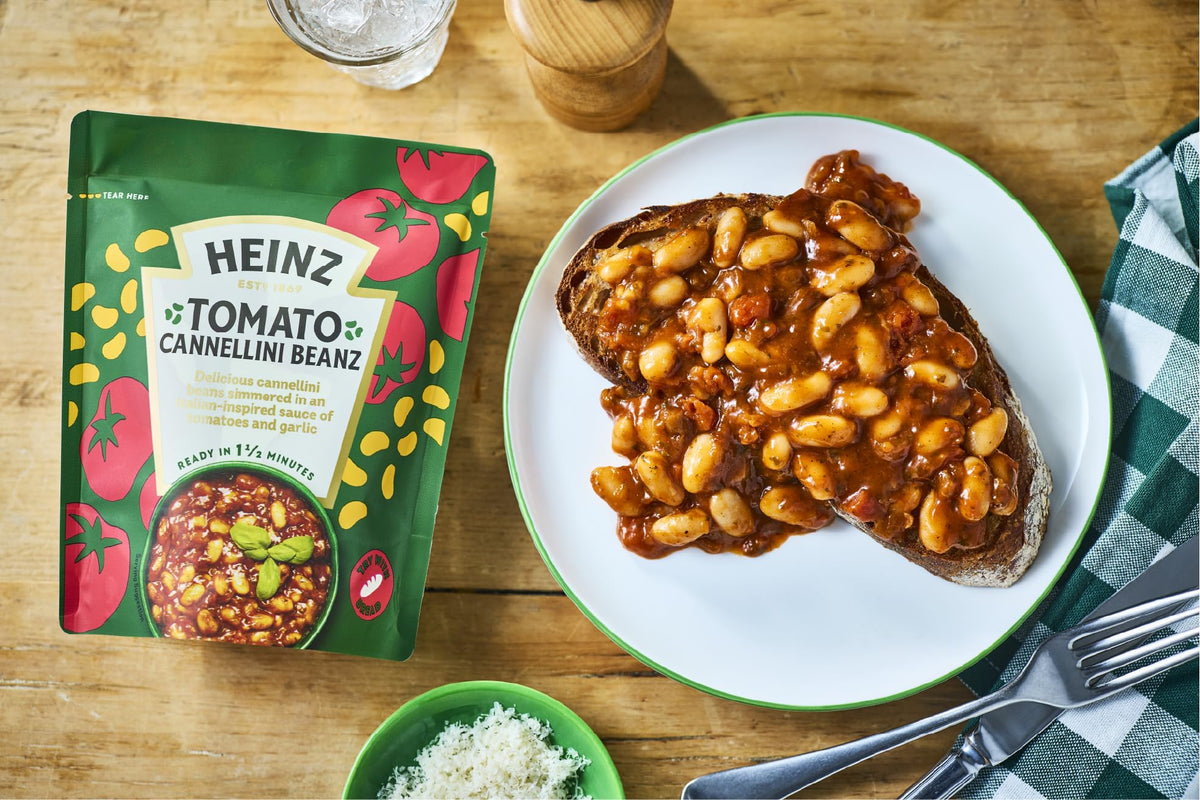 HEINZ Tomato Cannellini Beans with Onion and Garlic - Pack of 6