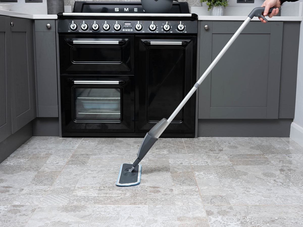 Addis Microfibre Spray Flat Mop with 2 Spare Refills - Grey & Blue 4