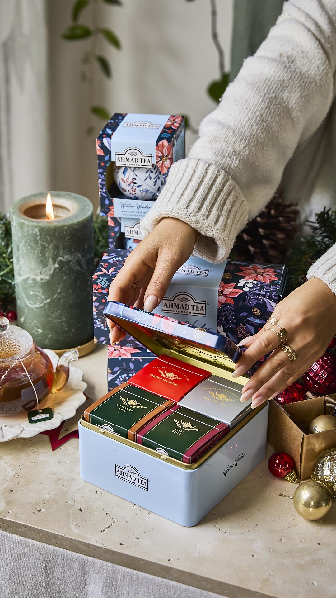 Ahmad Tea Christmas Selection Caddy - 40 Teabags, 4 Festive Flavors 7
