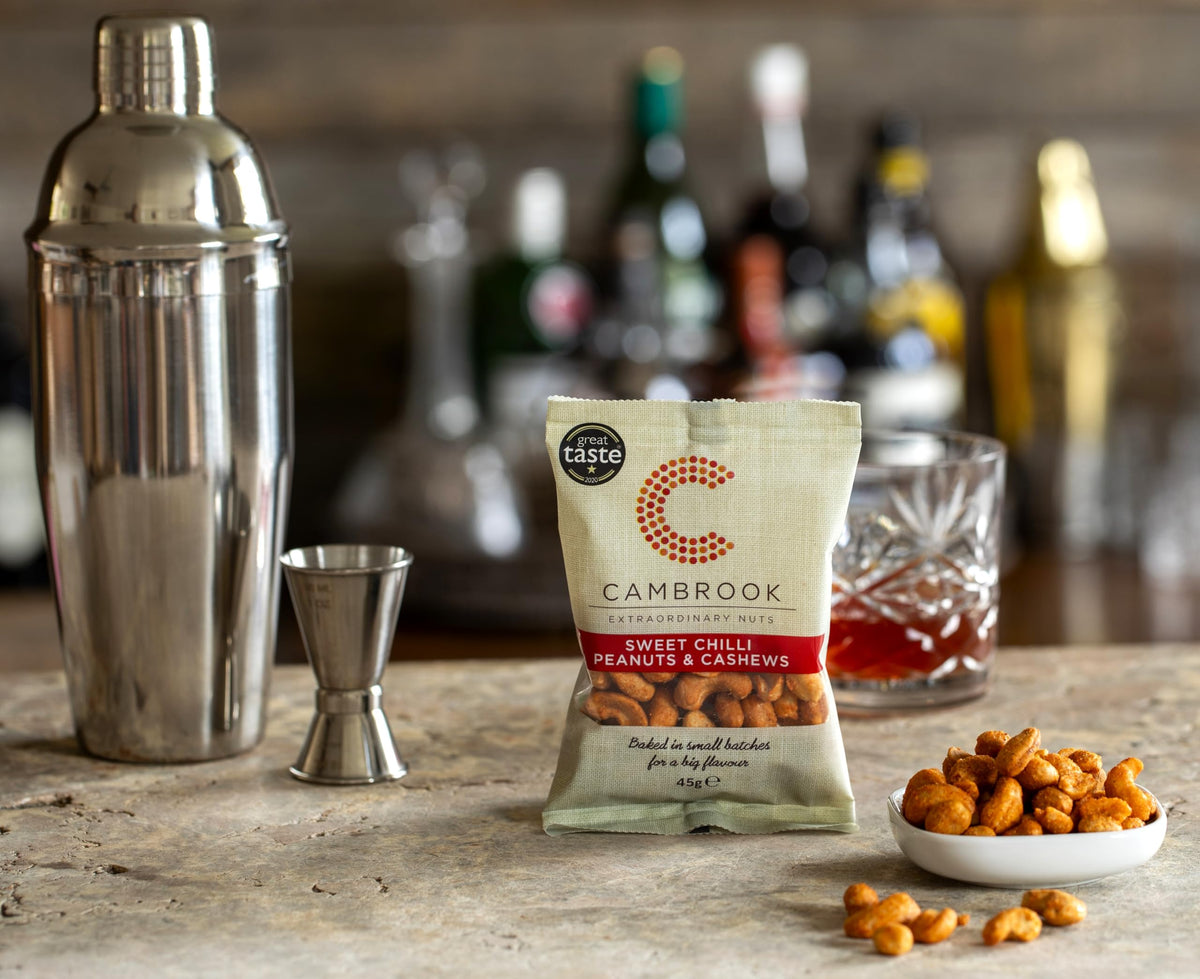 Cambrook Baked Sweet Chilli Peanuts & Cashews - 24 x 45g Bags 4