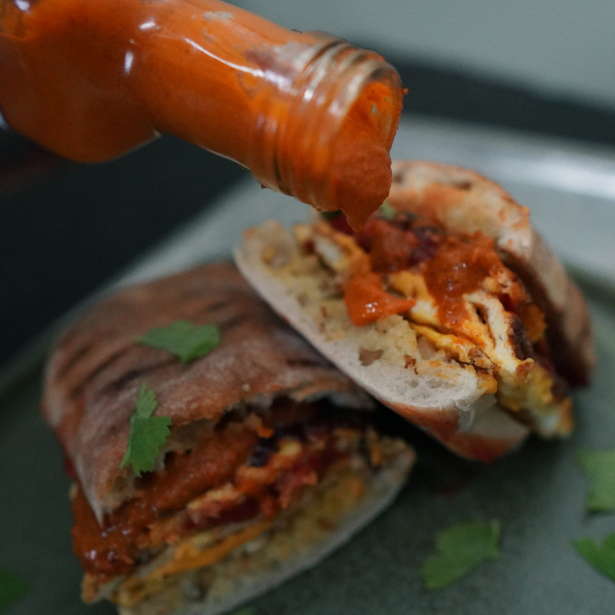 THE CHEEKY INDIAN Peri Tickle Hot Sauce - Tangy Indian Pickle Flavour | 220g 4