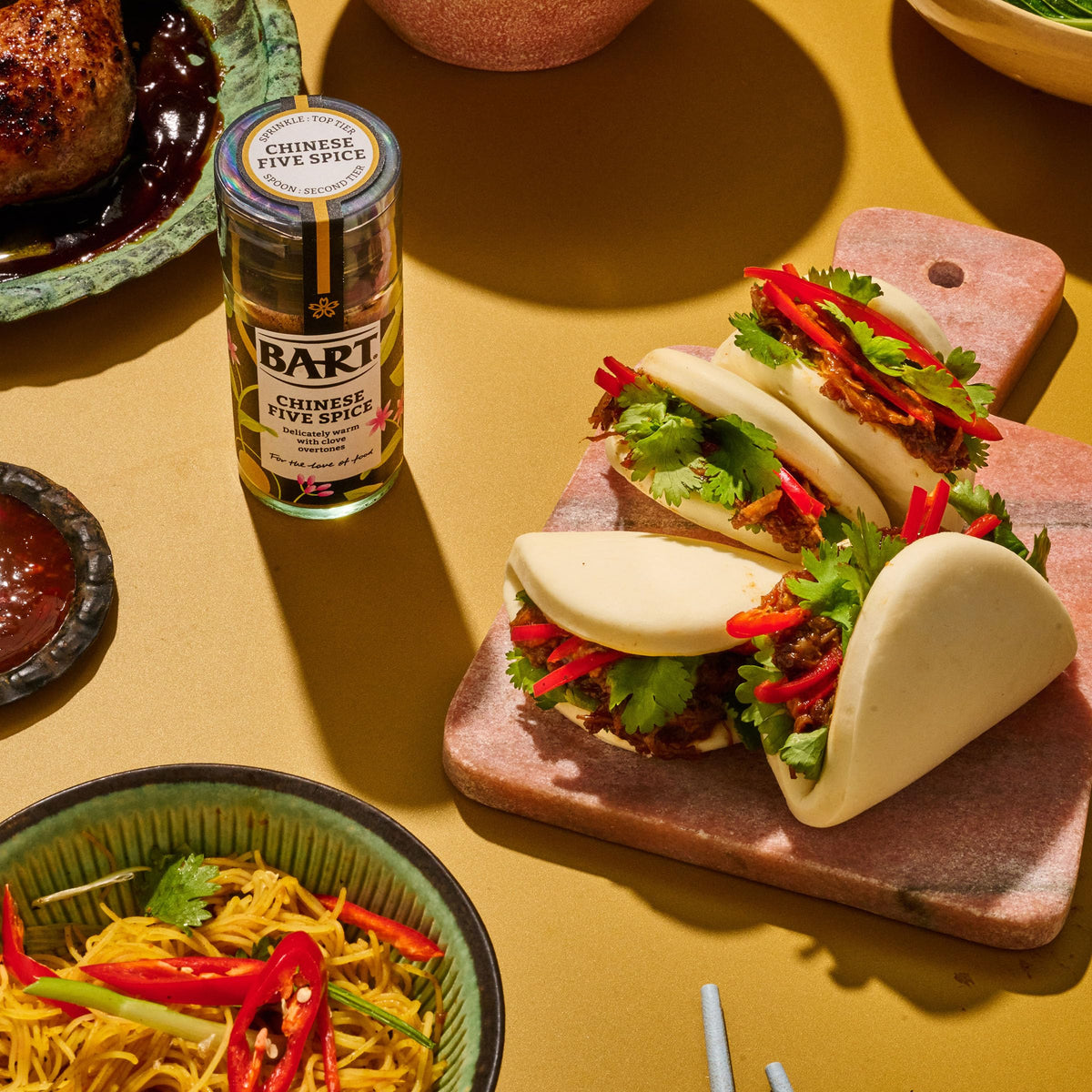 BART East Asian Herb & Spice Collection - Chinese Five Spice, Star Anise, Garlic Granules, Ginger, Lemongrass Stalks & Lime Leaves 4