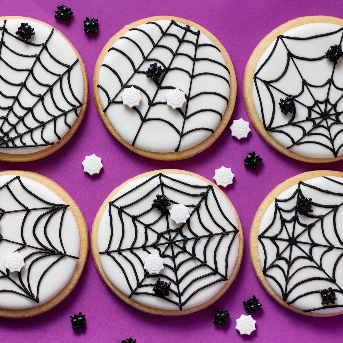 PME Halloween Spiderweb Charm Sprinkles - 25g Black & White Mix 5