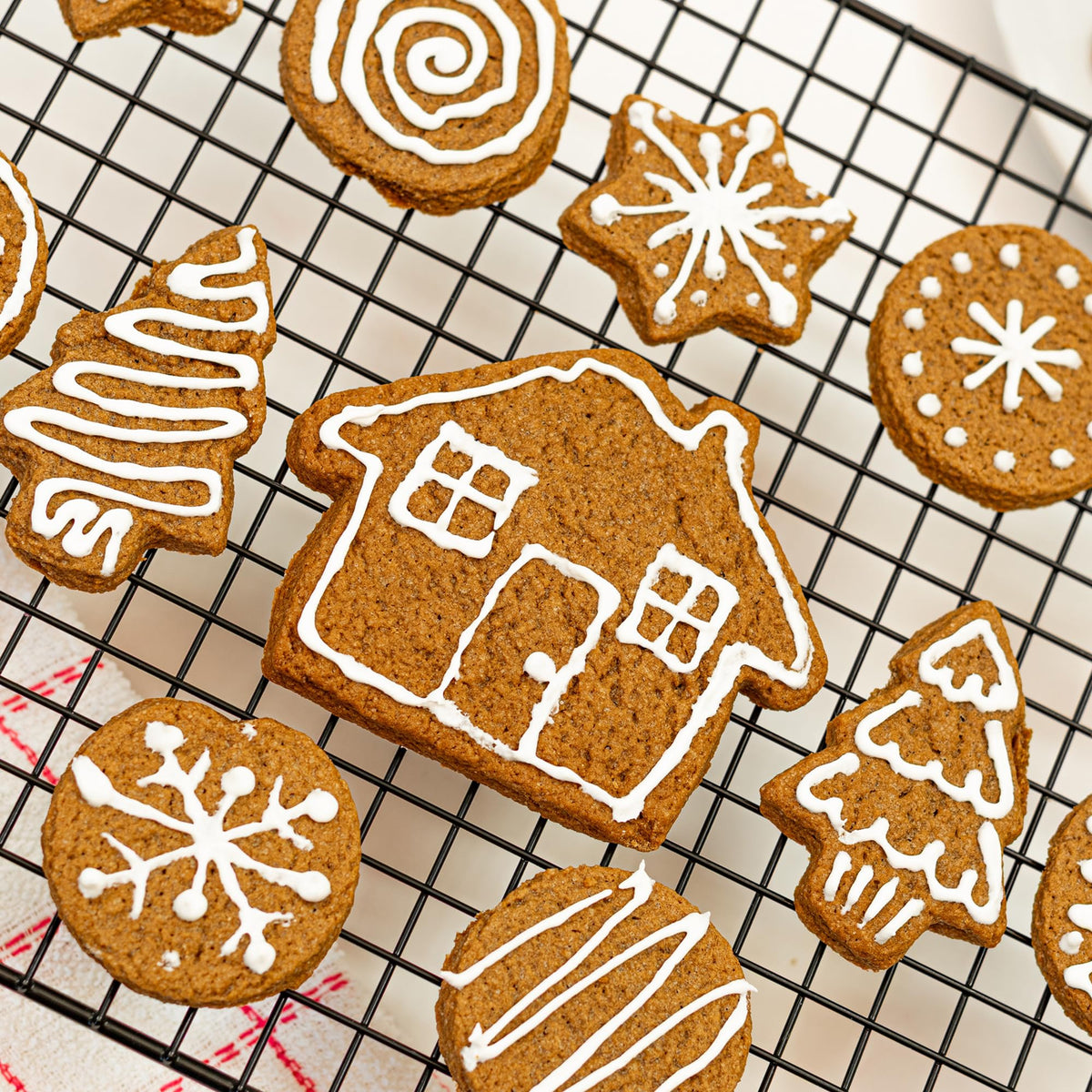 Culpitt Select Gingerbread Cookie Mix - 500g Bag | Makes 16 Cookies | Easy to Use 4